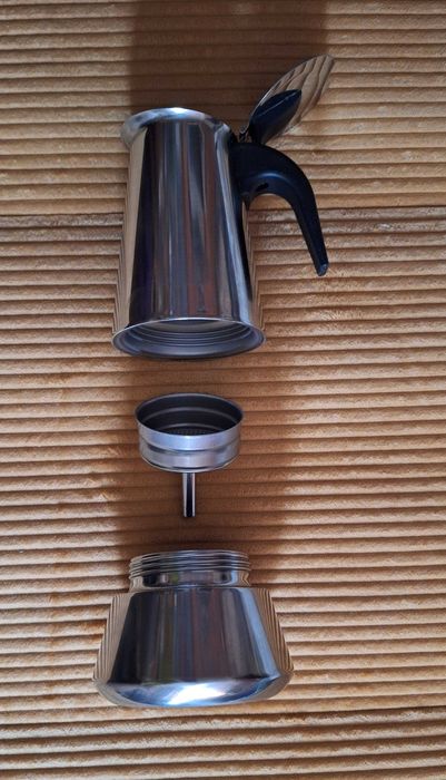 Кавоварка Maestro MR-1660-6 "Espresso Moka" 300 мл