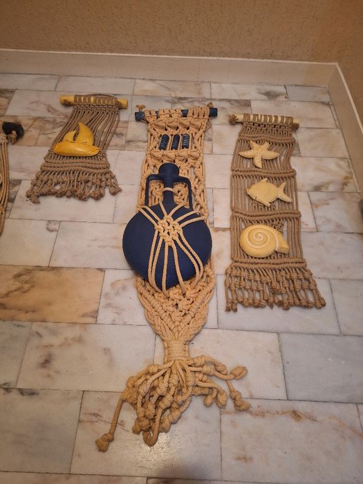 Wall panel alluding to an amphora64729892679170121