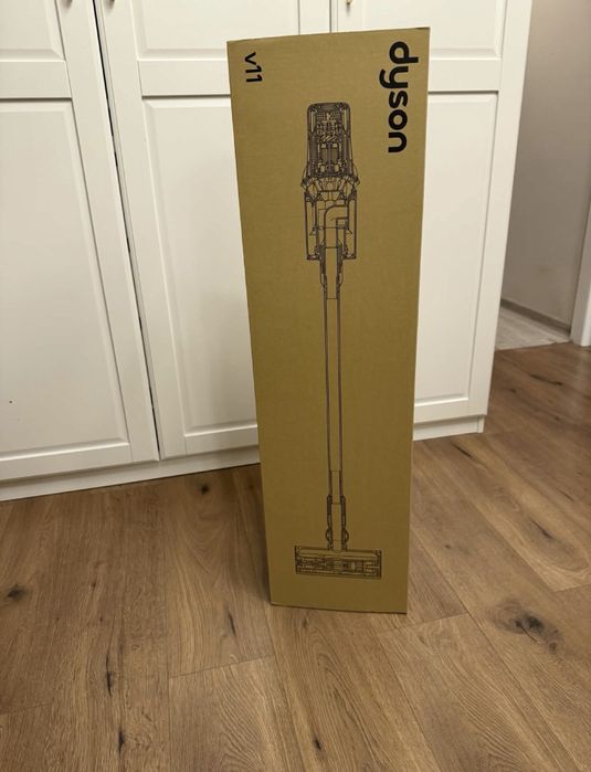 NOWY Dyson V11 Extra