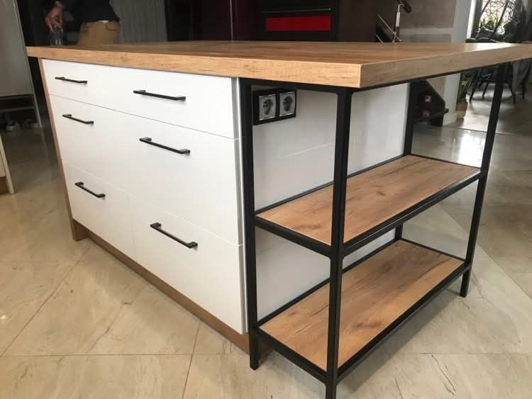 Uslugi Spawalnicze  MEBLE LOFTOWE,  Balustrady