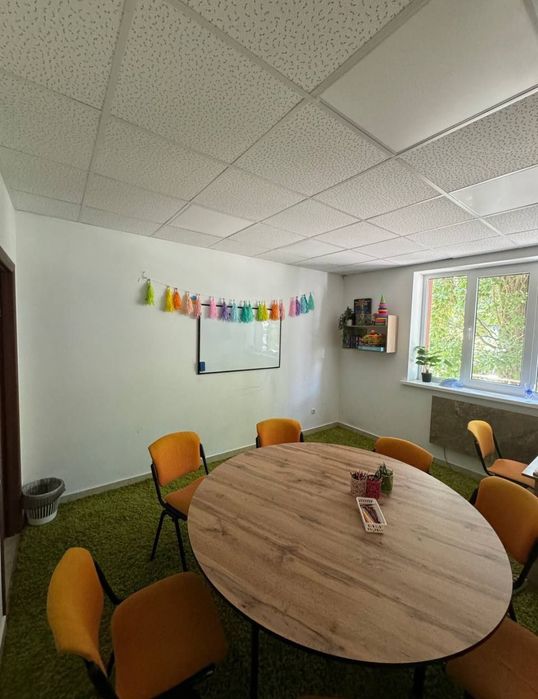 Оренда центр Снятин, комерційне приміщення 80 м² під бізнес