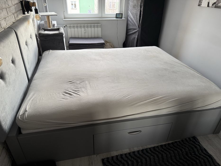 Łóżko sypialnia duże