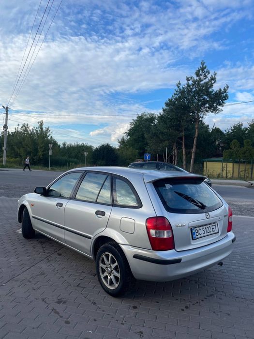 Продам мазду 323f