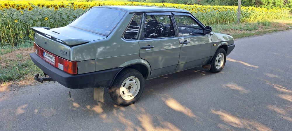 Продам ВАЗ 21099