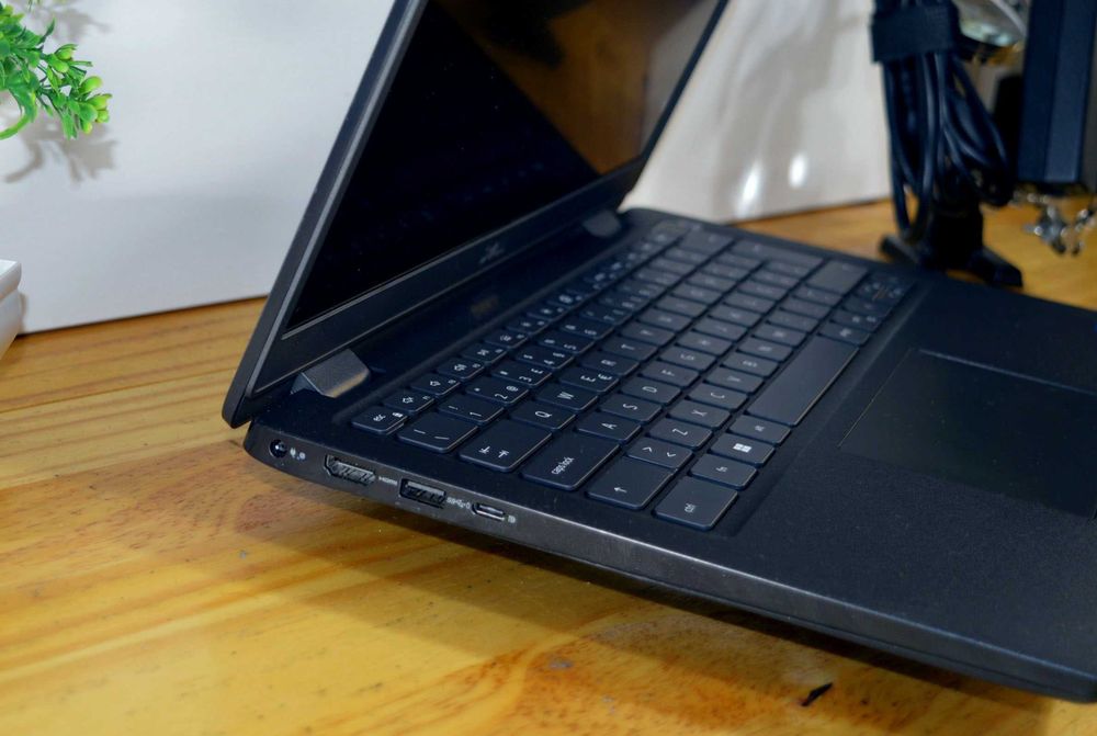 NunoMC- Semi-Novo - Dell Gama Empresarial - i5 4.40Ghz - 24GB RAM - IA - 256GB