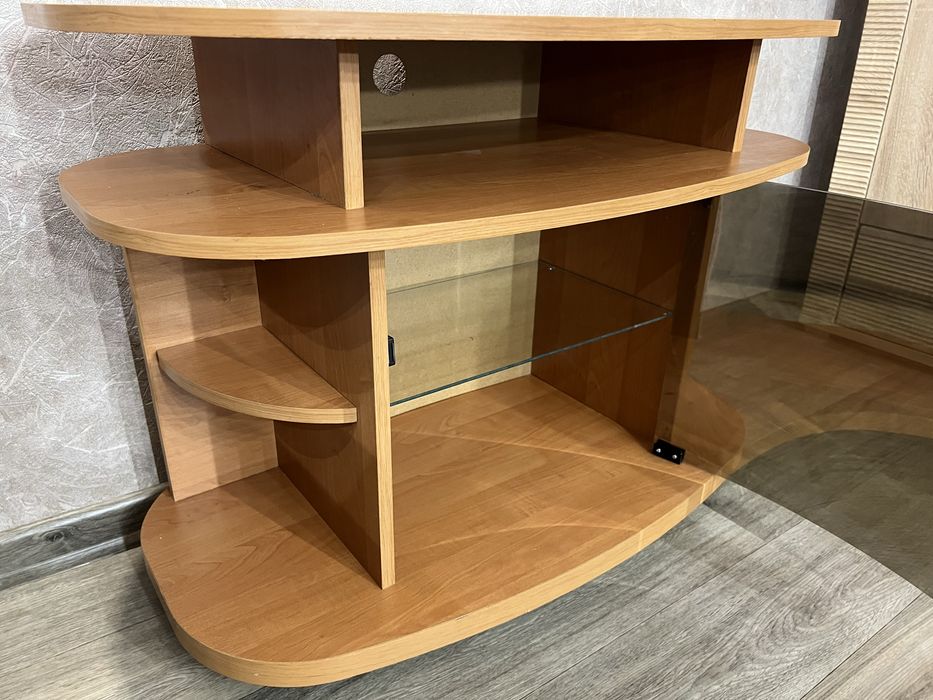 Тумба під телевізор