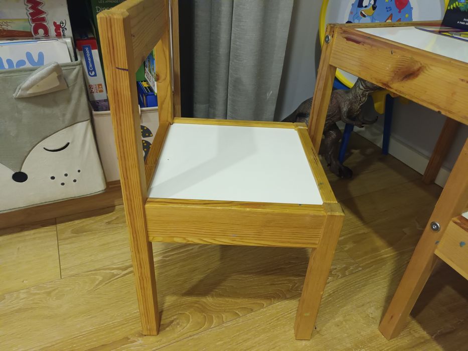 Mesa e cadeiras criança ikea