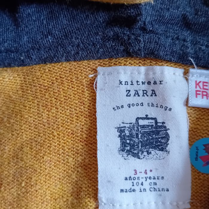 Casacos desportivos  menino ,veste 3/4 anos, como novos varias marcas