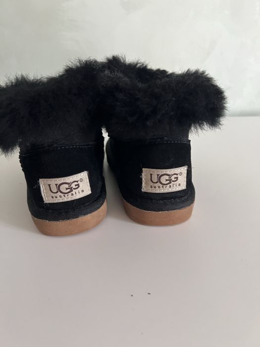 UGG 25 розмір наруральна шкіра і хутро