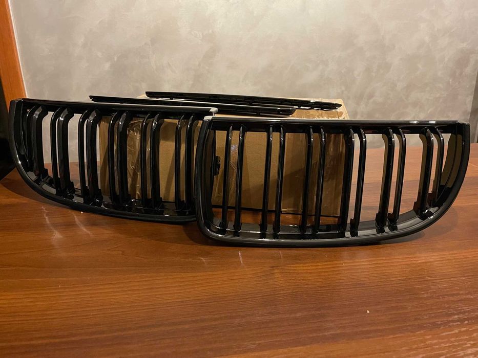 BMW E90 E91 Grill nerki 05-08 M PAKIET m3 połysk