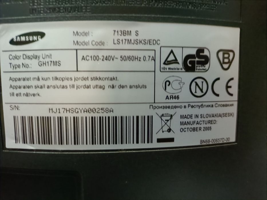 Monitor Samsung lS17 MASKS/EDC426430578851194882
