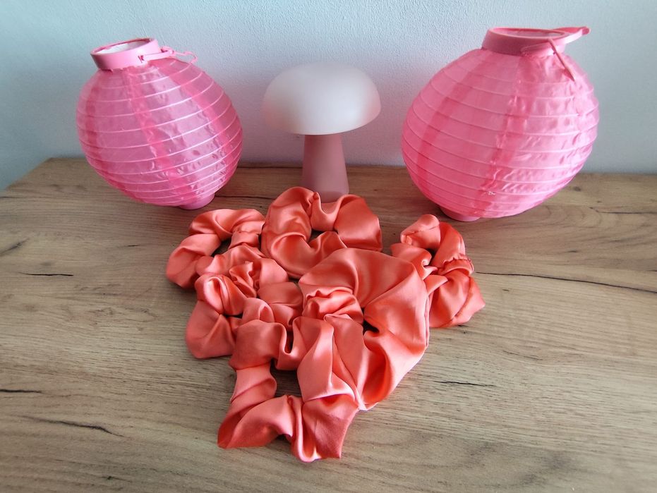 Gumki do włosów scrunchie