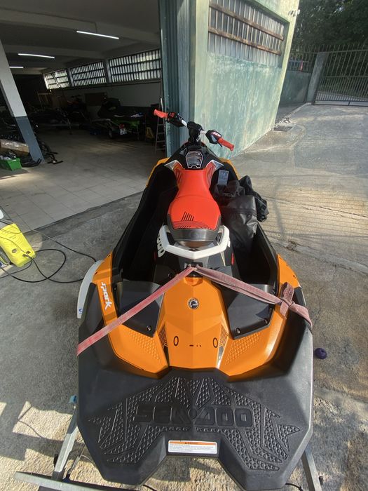 Seadoo spark trixx de 3 lugares de 2018