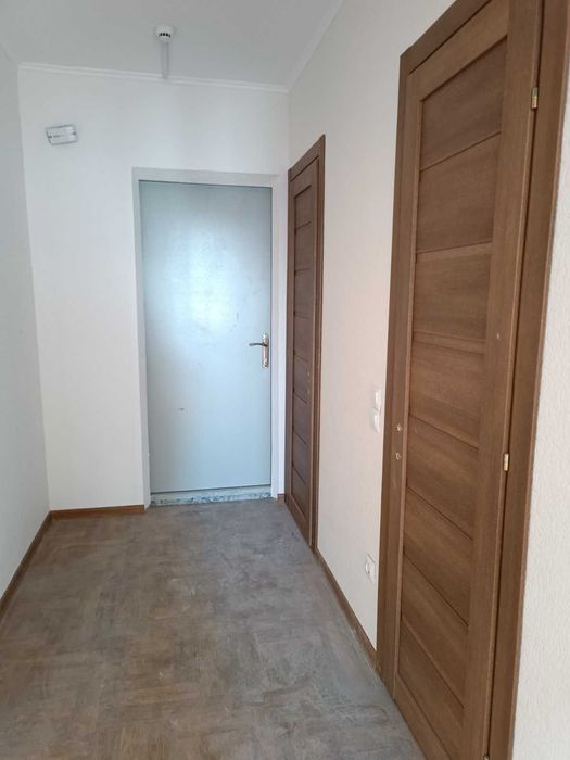 Бомбезна однушка 49 м², кухня 18 м² в ЖК Деснянський! Є-Оселя, Є-ремонт. Без комісії! Автономне опалення.