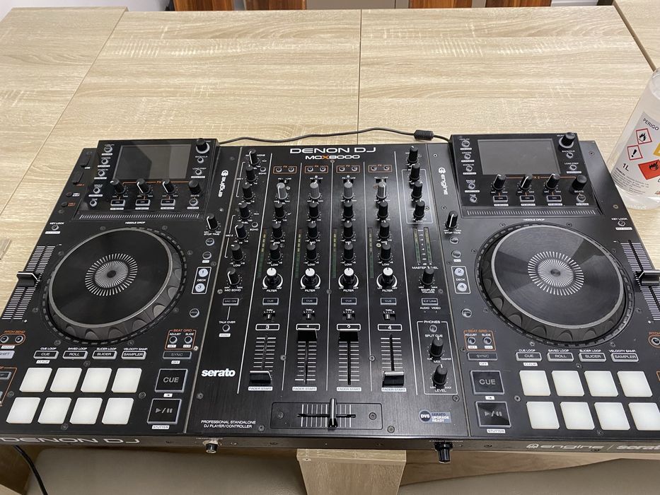 Mesa dj Demon Mcx8000