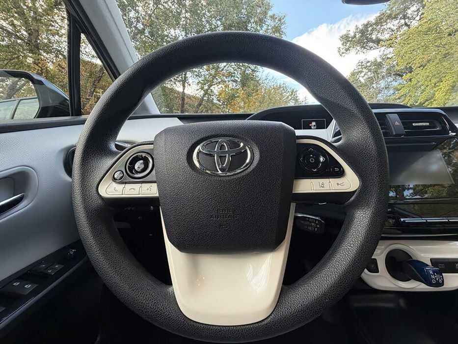 Toyota Prius 2016