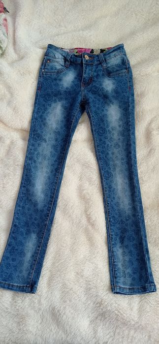 Джинси для цього