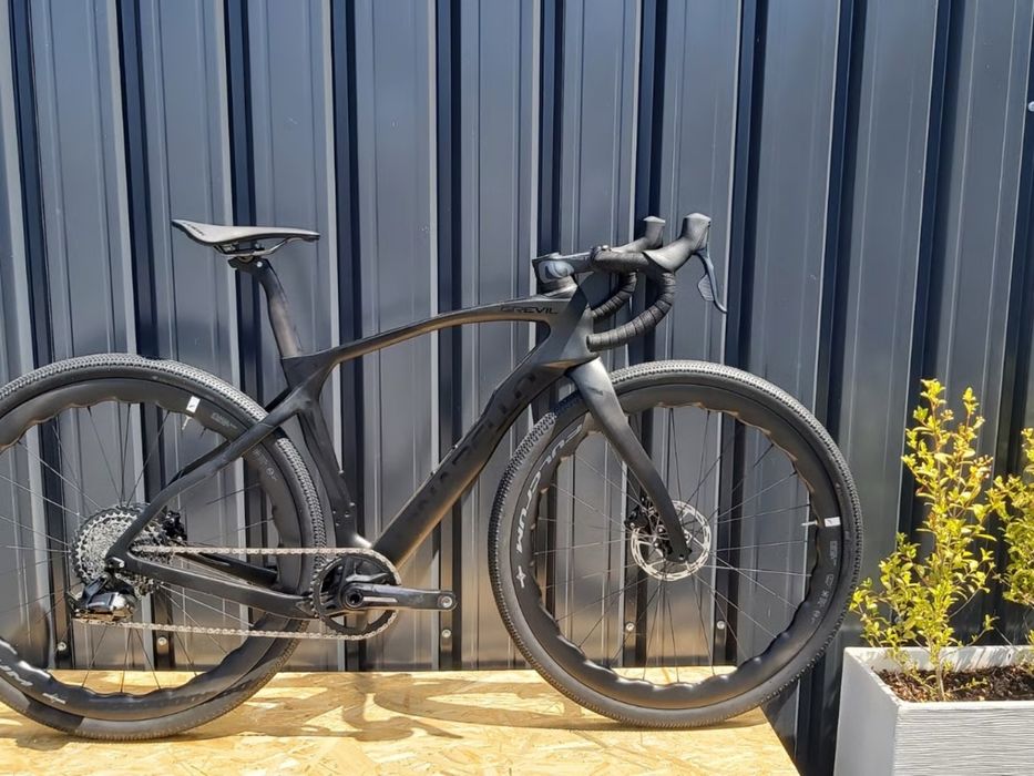 Pinarello Grevil F 2024