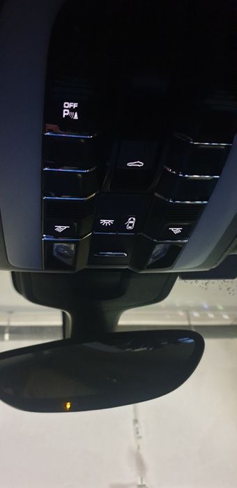 Porsche Panamera Diesel com  kit GTS