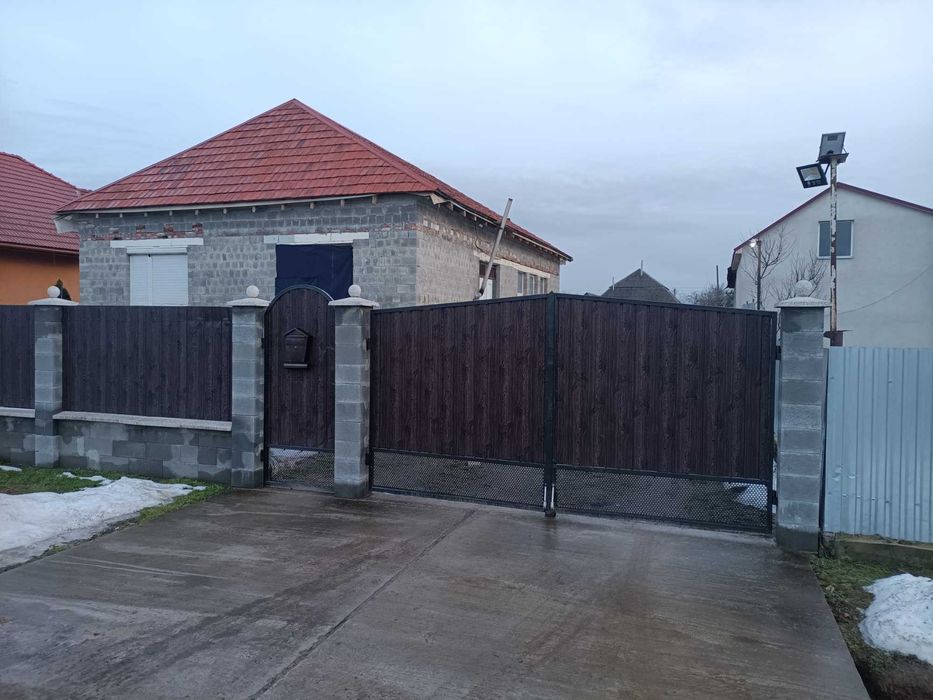 Будинок в затишній місцевосці 150 м², вода, електрика, газ, 8 соток