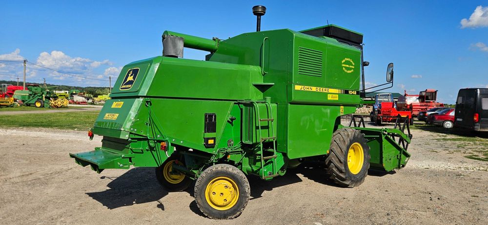 Комбайн зернозбиральний John Deere 1042 2.6m