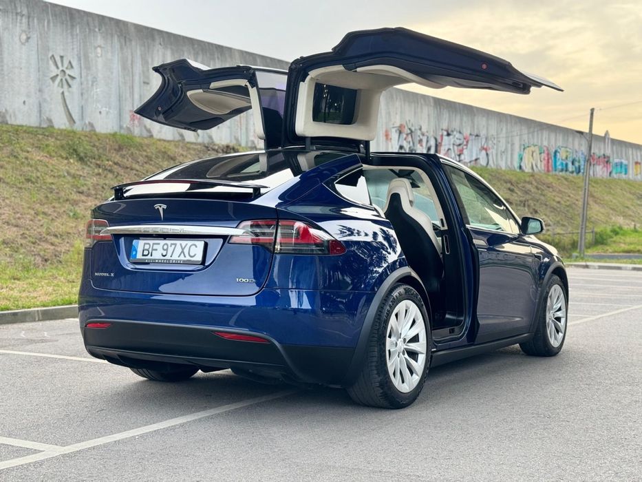 Tesla model X 100D 525cv