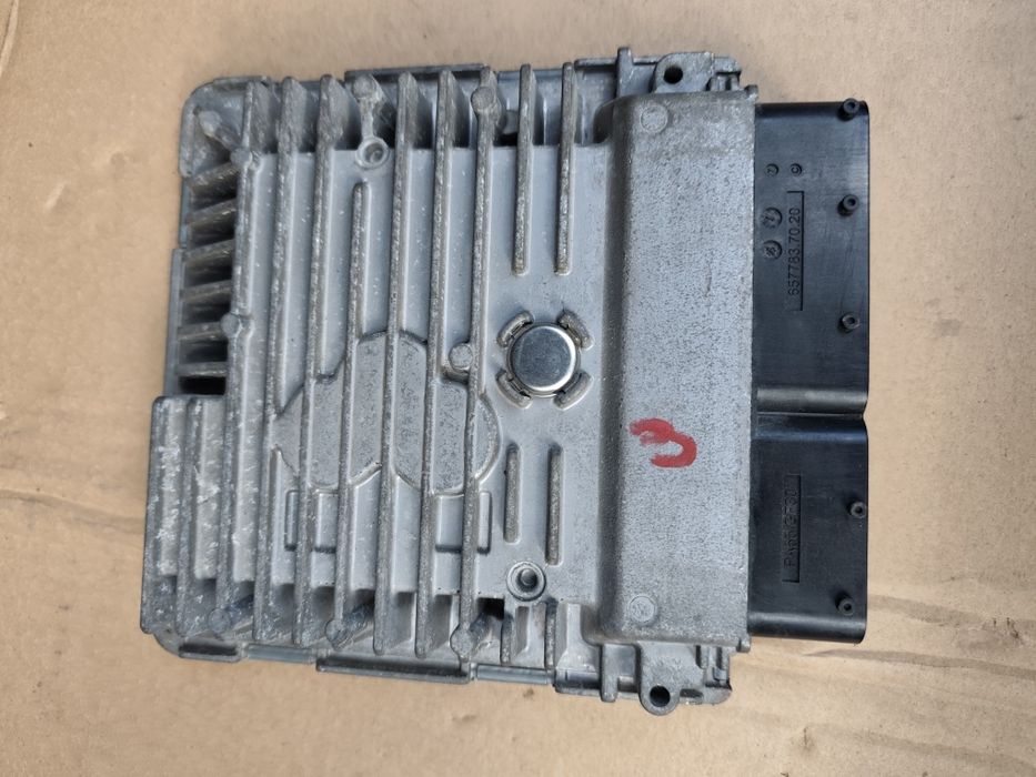 Komputer - sterownik silnika - 1.6 TDI Seat , VW,Skoda