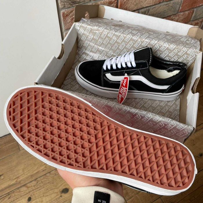 Кеди Vans Old Skool Black White чорні розміри 37 38 41 розпродаж
