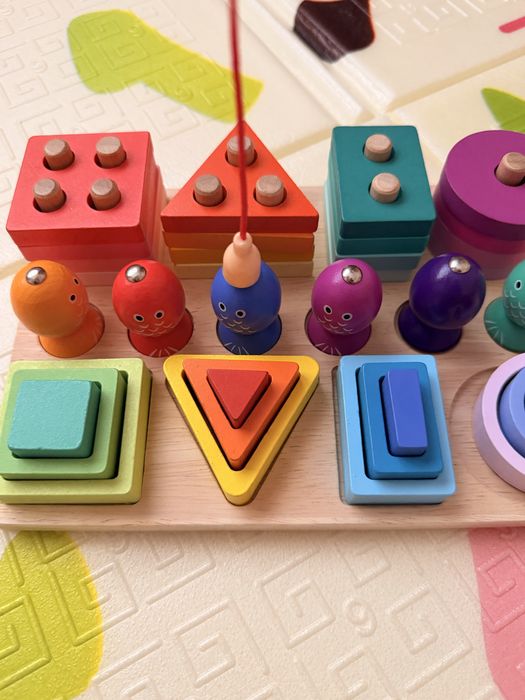 Розвиваючі грашки. Монтессорі. Іграшки для дітей