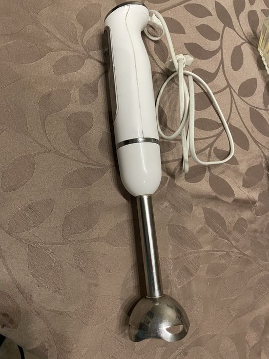 Блендер погружний на 700вт