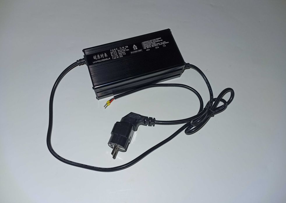 Зарядное устройство 60v 10a (73v) lifepo4 блок питания