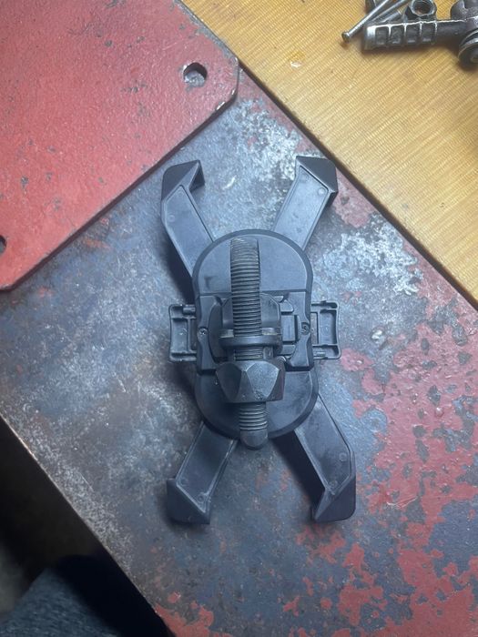 Тримач для телефона на мотоцикл