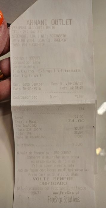 Mala pequena da Emporio Armani