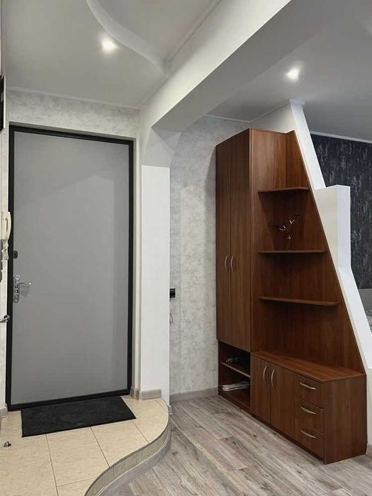 Оренда однокімнатної квартири , ул. Паторжинского 17