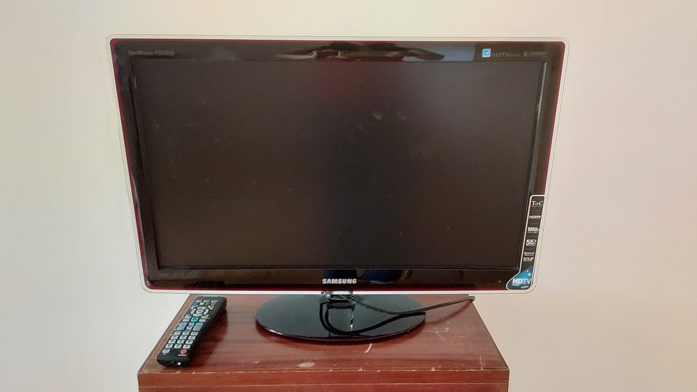 Samsung HD TV 1080p full HD com comando
