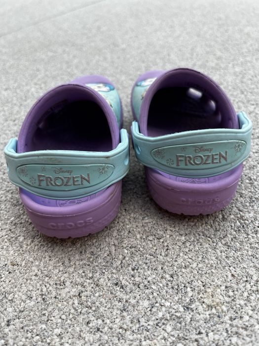 Crocs rozmiar 4c5 EU 20 Disney Frozen Anna Elsa