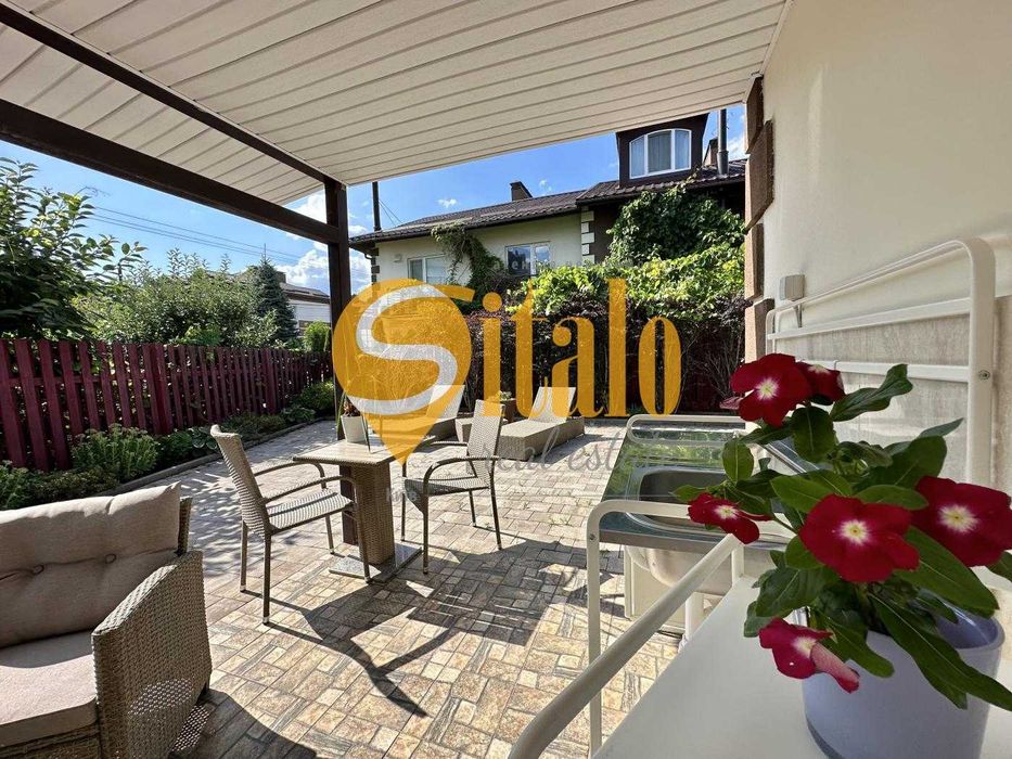 Будинок (таунхаус) біля Мануфактури та ресторану Al Fresco в Ходосівці