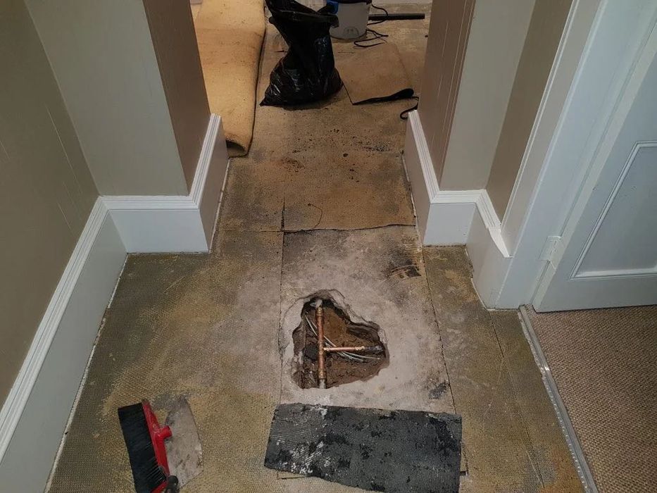 Fugas de água / caça vazamento / Reparo Infiltrações casa de banho