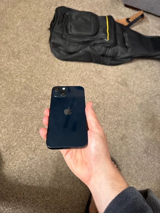 Apple iPhone 13 Meia-noite