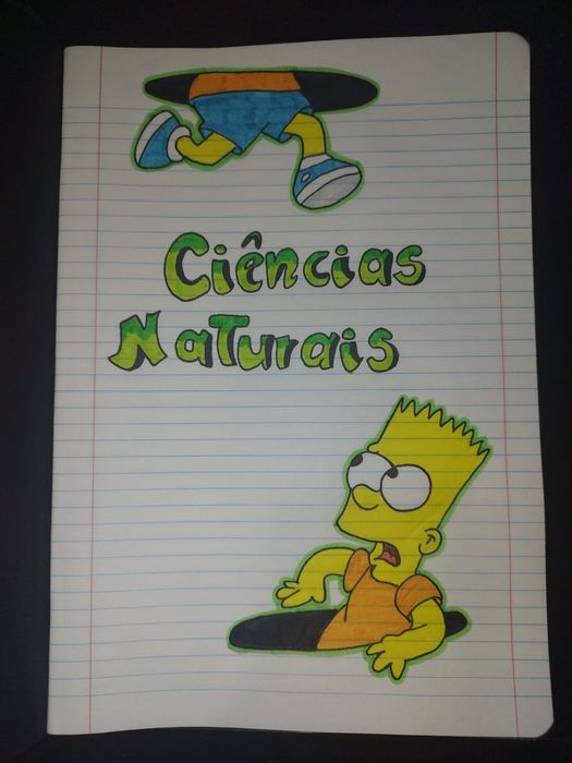 Desenhos em cadernos