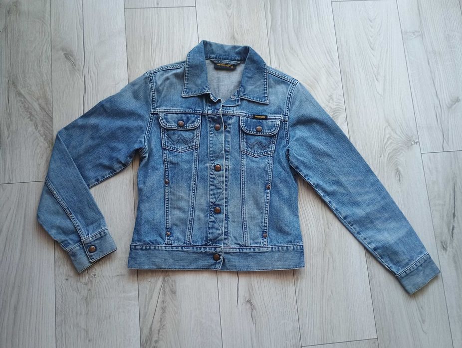 Klasyczna katana jeansowa Wrangler – Vintage Look – Rozmiar M