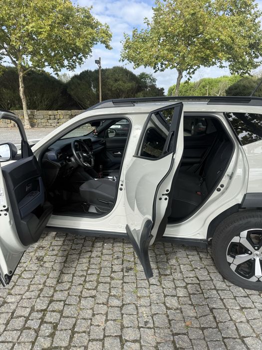 Dacia Duster Journey TCe GPL 2025 | 12.000 km | Nacional | Excelente Estado