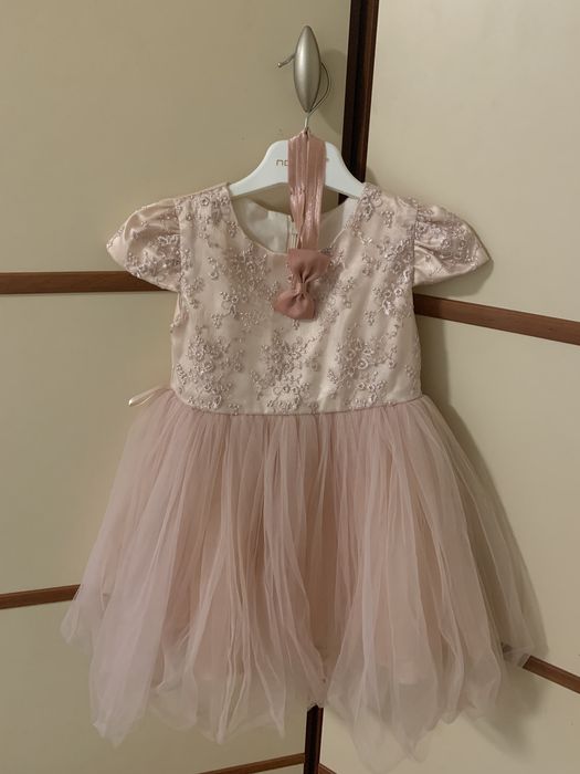 Сукня плаття святкове