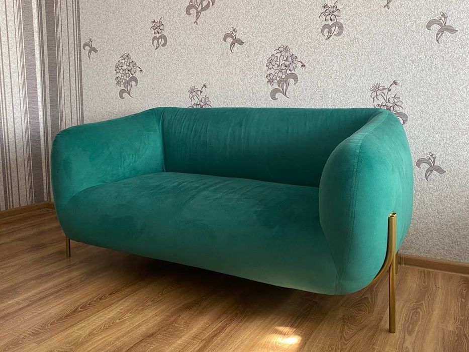 Офісні меблі нові