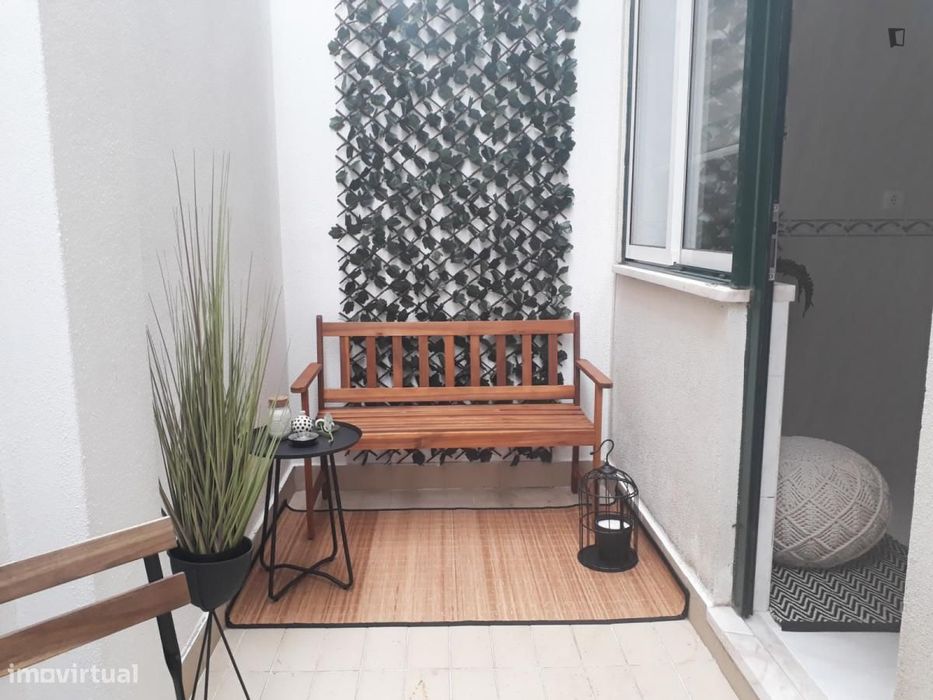 Apartamento com 2 quartos - localizado em Olaias Lisbon