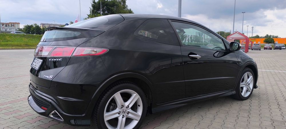 Honda Civic TypeS 2011r