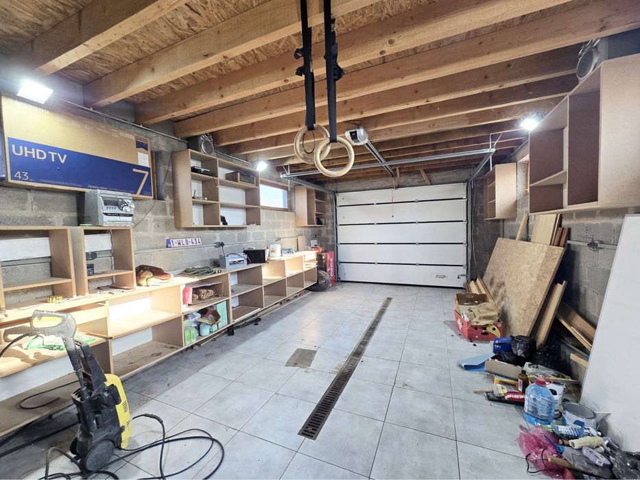 Оренда КЛАСНОГО КОМПАКТНОГО БУДИНКУ, двір, гараж, КАМІН, генератор,інв