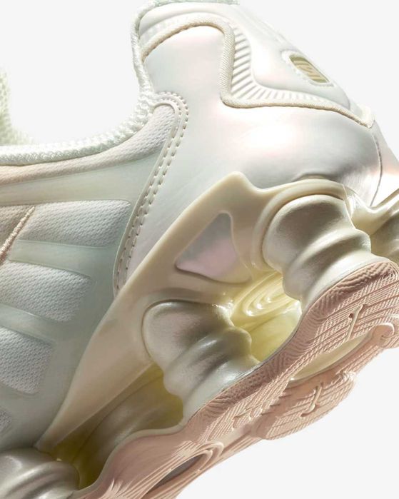 Obuwie damskie Nike Shox TL