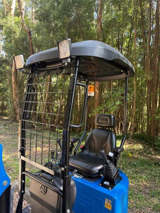 Mini Escavadora 1000KG RIPPA R10 ECO - Nova