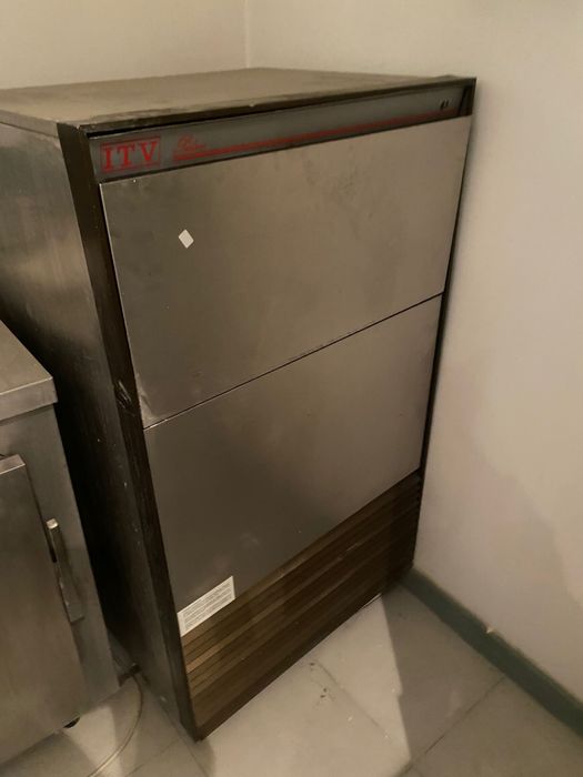 Maquina de gelo industrial  ITV pulsar 85